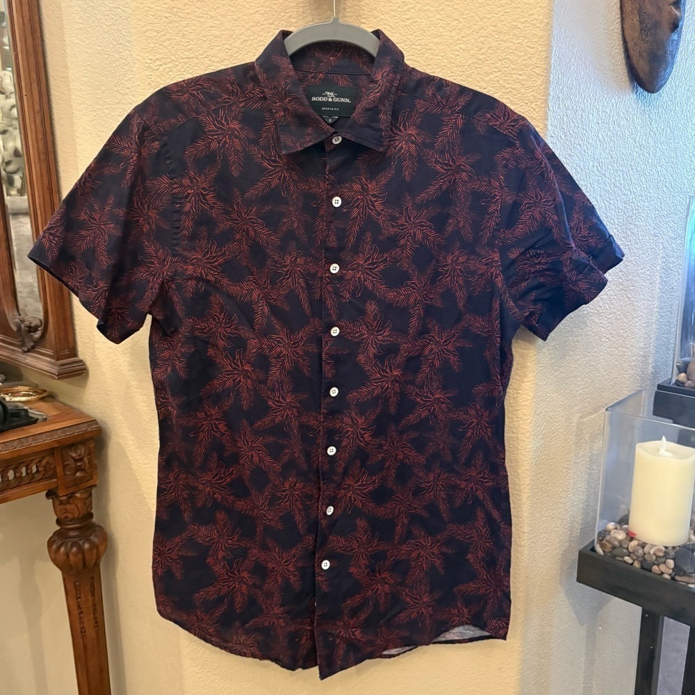 RODD & GUNN Men Black Red Leaf Print Linen Blend Button-Up Shirt Size Small